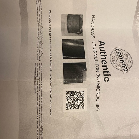 Louis Vuitton Epi Tilsitt Bum Bag - Picture 14 of 15